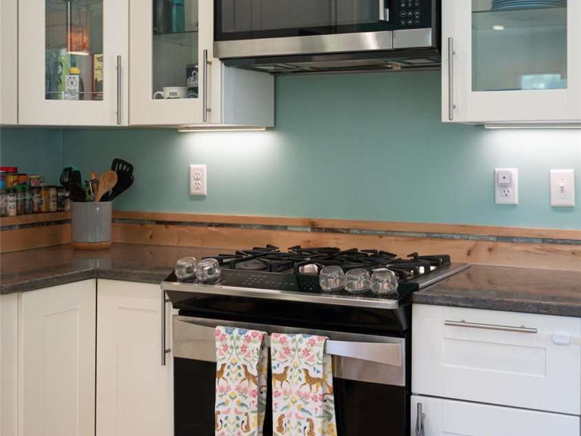 43 Upper Herron Cove Road, Weaverville, NC 28787.  MLS# CAR4352588, YatesRealty ID 19061. 