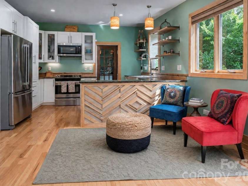 43 Upper Herron Cove Road, Weaverville, NC 28787.  MLS# CAR4352588, YatesRealty ID 19061. 