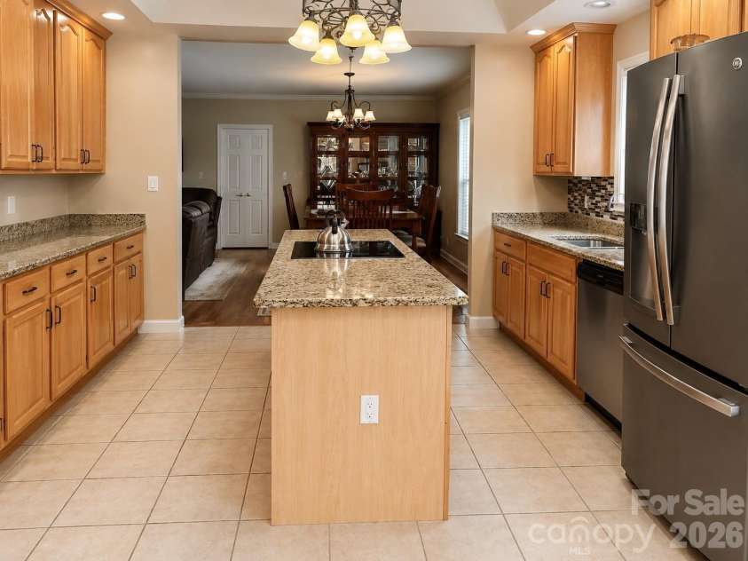 2107 Jenkins Printing Drive, Newton, NC 28658.  MLS# CAR4373071, YatesRealty ID 19063. 