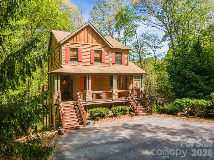 83 Allspice Court, Tuckasegee, NC 28783.  MLS# CAR4375575, YatesRealty ID 19068. 