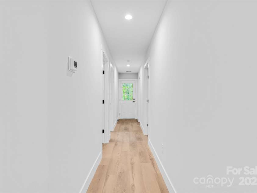 452 Duncan Street, Spartanburg, SC 29306.  MLS# CAR4269846, YatesRealty ID 19069. 