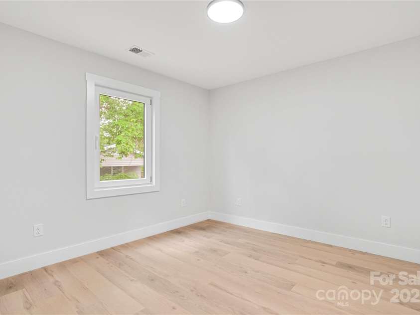 452 Duncan Street, Spartanburg, SC 29306.  MLS# CAR4269846, YatesRealty ID 19069. 