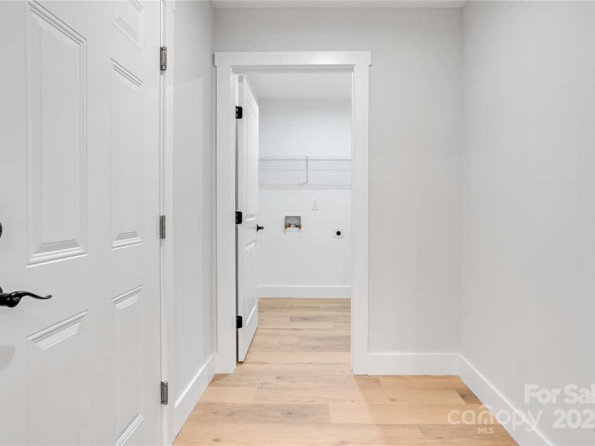 452 Duncan Street, Spartanburg, SC 29306.  MLS# CAR4269846, YatesRealty ID 19069. 