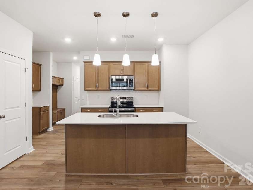 5865 Tuckaseegee Road, Charlotte, NC 28208.  MLS# CAR4401600, YatesRealty ID 1907. 