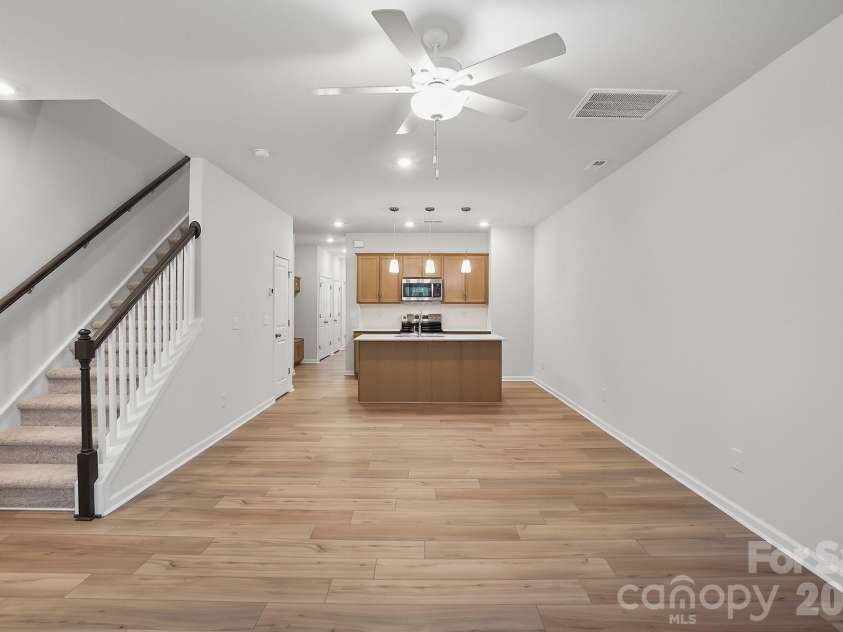 5865 Tuckaseegee Road, Charlotte, NC 28208.  MLS# CAR4401600, YatesRealty ID 1907. 