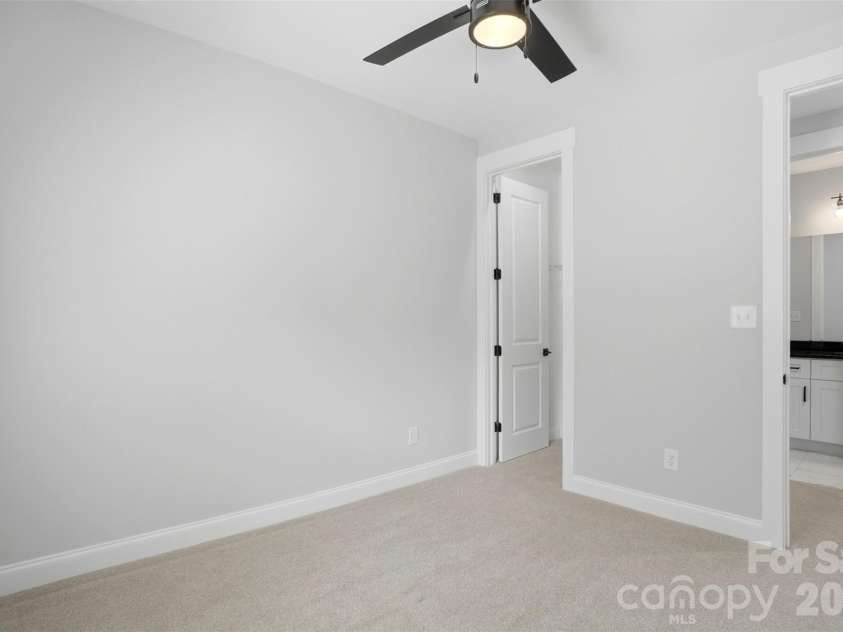302 Lima Avenue, Charlotte, NC 28208.  MLS# CAR4363412, YatesRealty ID 19070. Large second bedrooms
