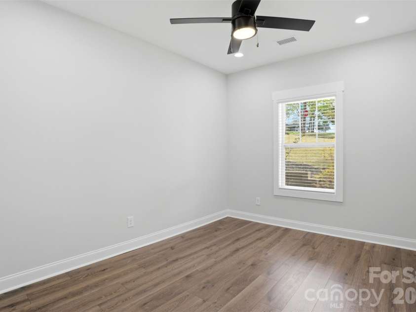302 Lima Avenue, Charlotte, NC 28208.  MLS# CAR4363412, YatesRealty ID 19070. Office or workout room