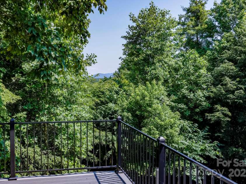 189 Greenhill Ridge Drive, Rutherfordton, NC 28139.  MLS# CAR4270238, YatesRealty ID 19071. 