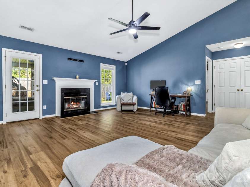 58 Sunberry Trail, Fletcher, NC 28732.  MLS# CAR4371810, YatesRealty ID 19071. 