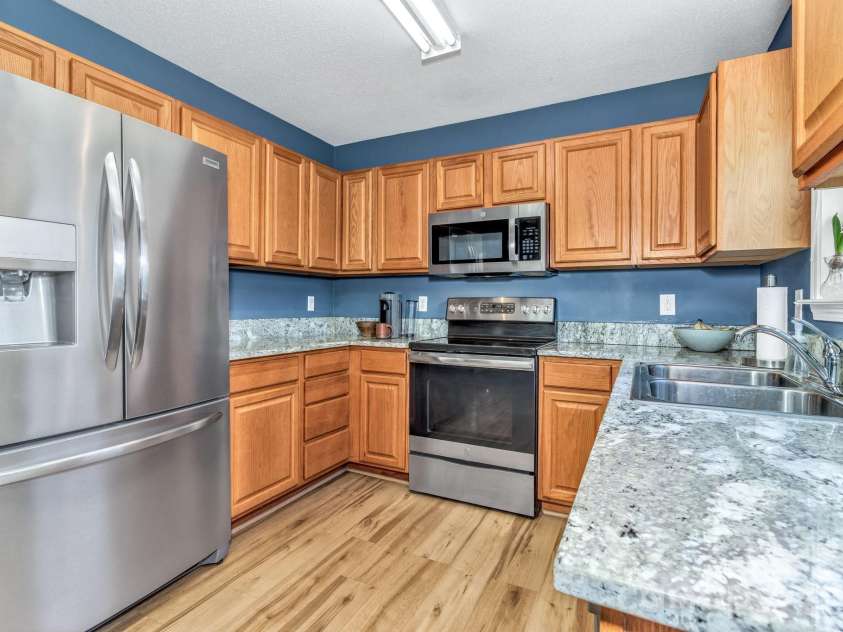 58 Sunberry Trail, Fletcher, NC 28732.  MLS# CAR4371810, YatesRealty ID 19071. 