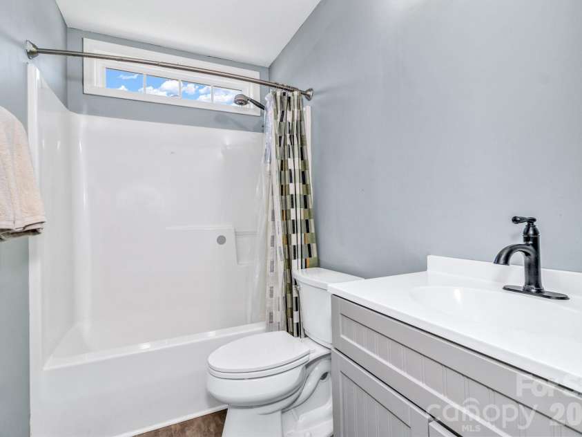 58 Sunberry Trail, Fletcher, NC 28732.  MLS# CAR4371810, YatesRealty ID 19071. 