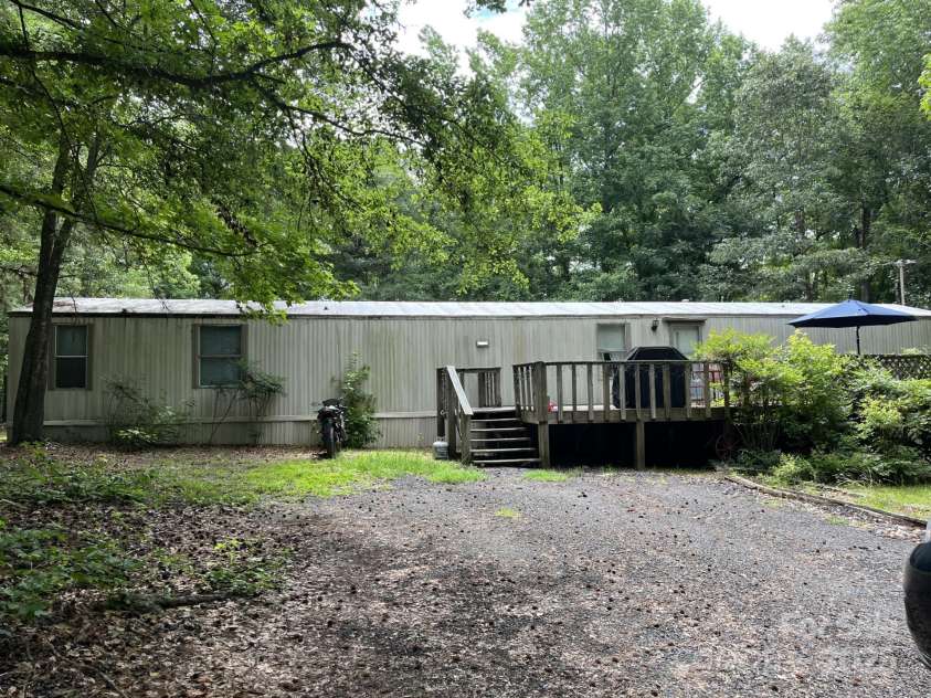 3910 Winter Road, Rock Hill, SC 29730.  MLS# CAR4270160, YatesRealty ID 19072. 