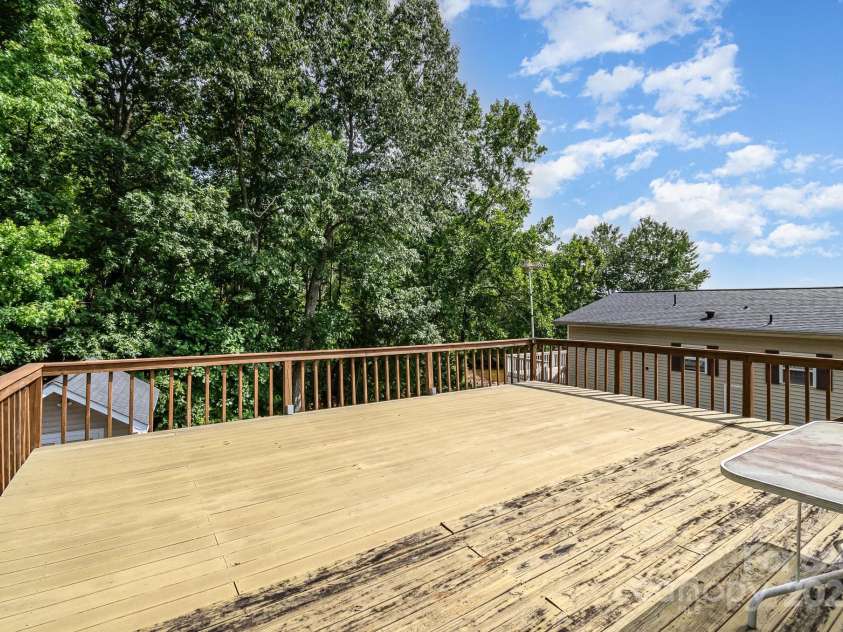111 Trails End Lane, New London, NC 28127.  MLS# CAR4268938, YatesRealty ID 19073. 