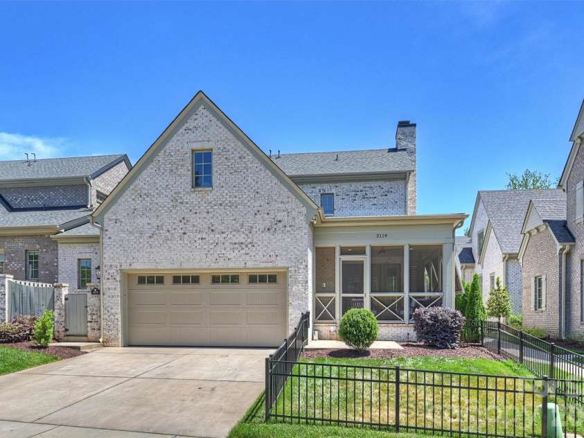 3119 Knowlton Lane, Charlotte, NC 28205.  MLS# CAR4374422, YatesRealty ID 19073. 