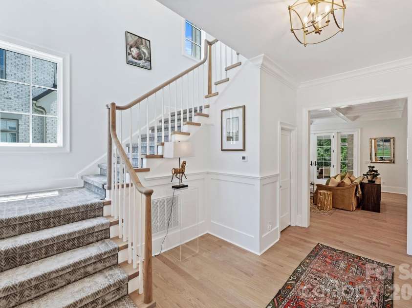 3119 Knowlton Lane, Charlotte, NC 28205.  MLS# CAR4374422, YatesRealty ID 19073. Foyer and Staircase to 2nd floor