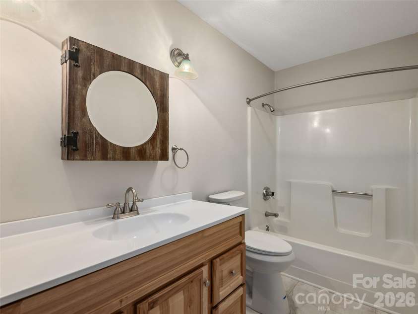 30 Kanuga Heights Lane, Hendersonville, NC 28739.  MLS# CAR4378922, YatesRealty ID 19074. 