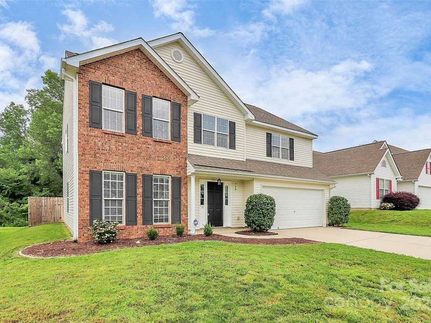 720 Reigate Road, Charlotte, NC 28262.  MLS# CAR4264923, YatesRealty ID 19076. 