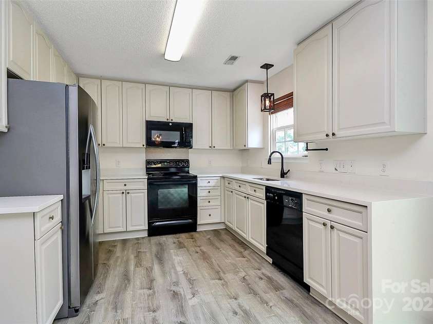 720 Reigate Road, Charlotte, NC 28262.  MLS# CAR4264923, YatesRealty ID 19076. 