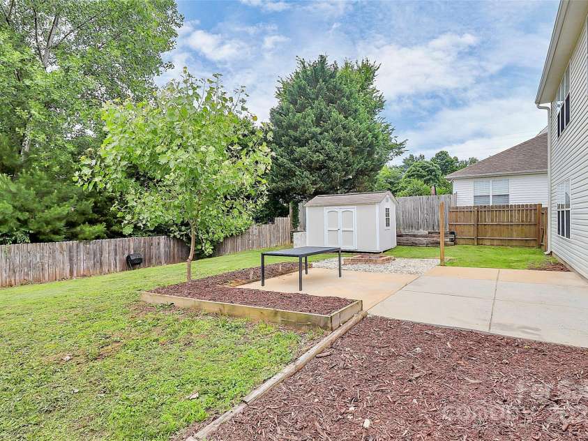 720 Reigate Road, Charlotte, NC 28262.  MLS# CAR4264923, YatesRealty ID 19076. 