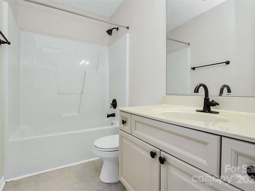 720 Reigate Road, Charlotte, NC 28262.  MLS# CAR4264923, YatesRealty ID 19076. Bathroom 1
