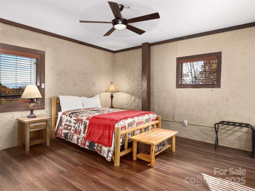 110 Garden Knoll Road, Franklin, NC 28734.  MLS# CAR4269098, YatesRealty ID 19078. 