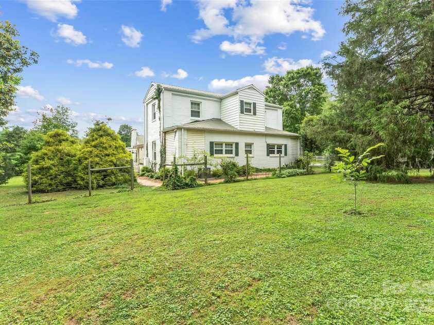 958 NC 18 US 64 None, Morganton, NC 28655.  MLS# CAR4268098, YatesRealty ID 19079. 