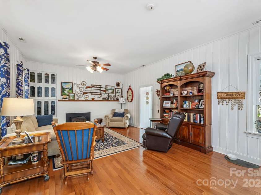 958 NC 18 US 64 None, Morganton, NC 28655.  MLS# CAR4268098, YatesRealty ID 19079. 