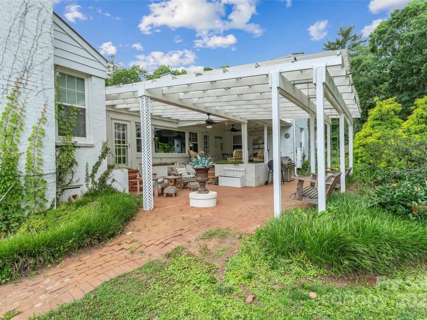 958 NC 18 US 64 None, Morganton, NC 28655.  MLS# CAR4268098, YatesRealty ID 19079. 