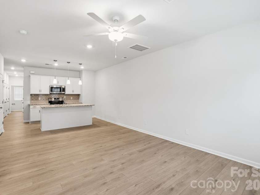5861 Tuckaseegee Road, Charlotte, NC 28208.  MLS# CAR4401590, YatesRealty ID 1908. 