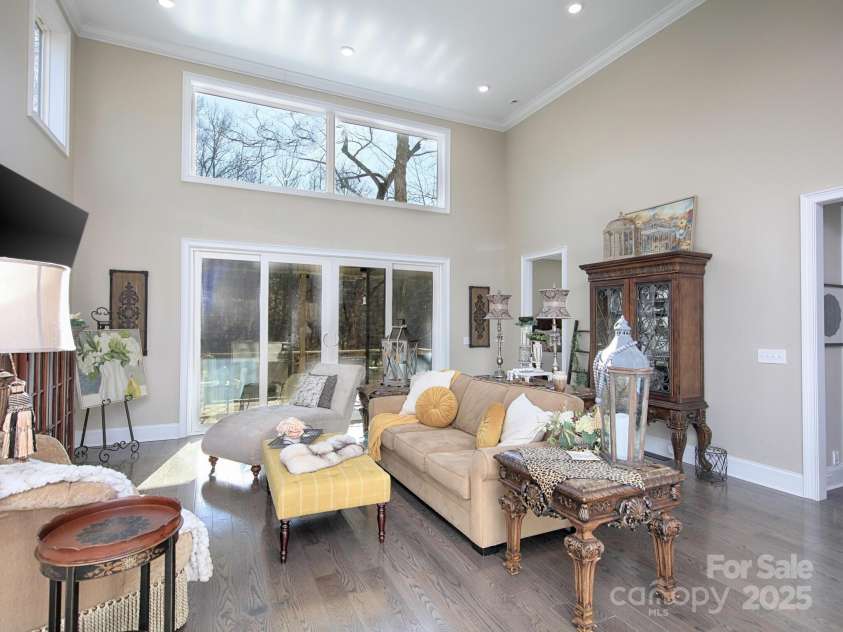 600 Monbo Road, Statesville, NC 28677.  MLS# CAR4210797, YatesRealty ID 1908. 