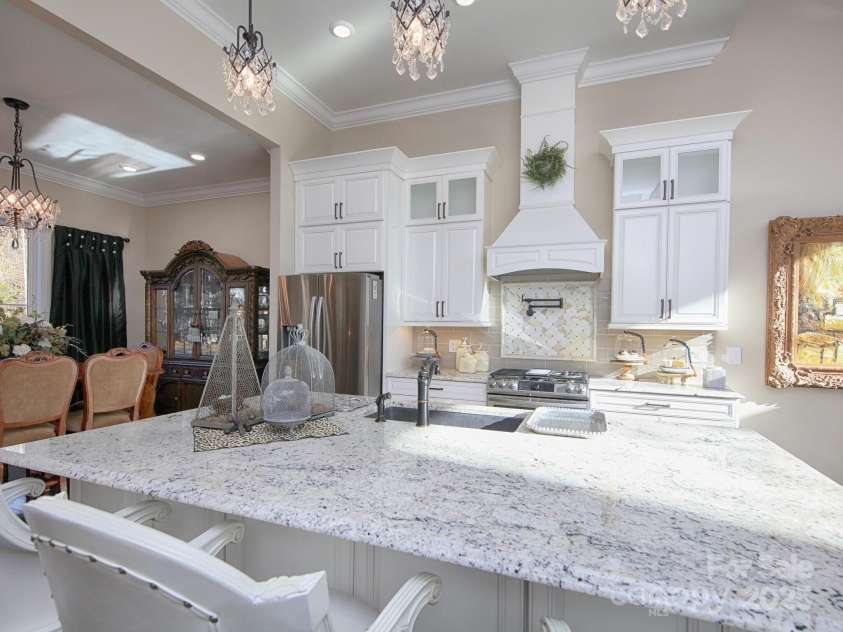 600 Monbo Road, Statesville, NC 28677.  MLS# CAR4210797, YatesRealty ID 1908. 