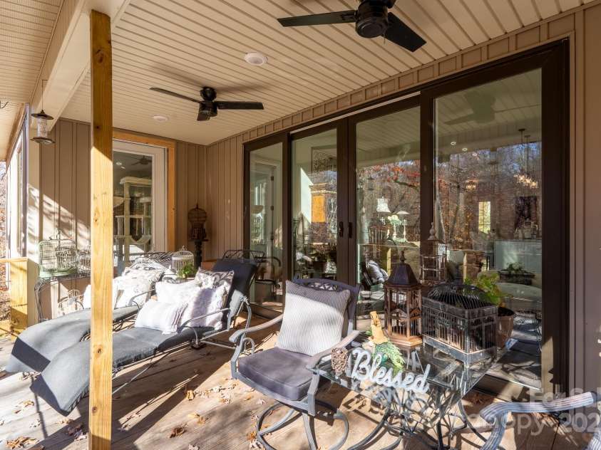 600 Monbo Road, Statesville, NC 28677.  MLS# CAR4320848, YatesRealty ID 1908. 