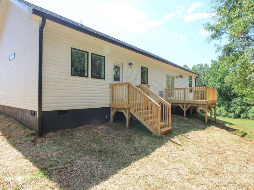 3119 Peaceful Meadows Drive, Morganton, NC 28655.  MLS# CAR4269787, YatesRealty ID 19080. 