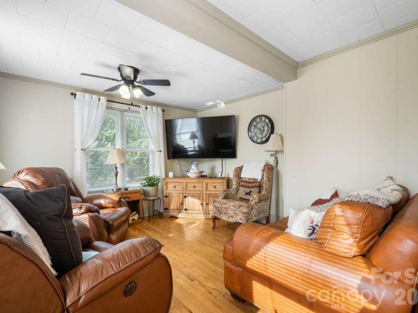 2582 Startown Road, Newton, NC 28658.  MLS# CAR4378748, YatesRealty ID 19081. 