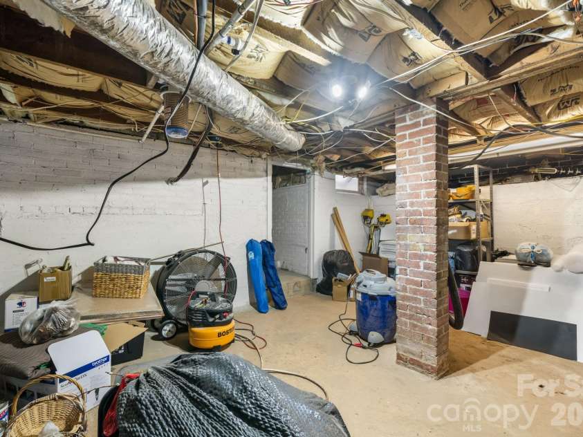 2582 Startown Road, Newton, NC 28658.  MLS# CAR4378748, YatesRealty ID 19081. 