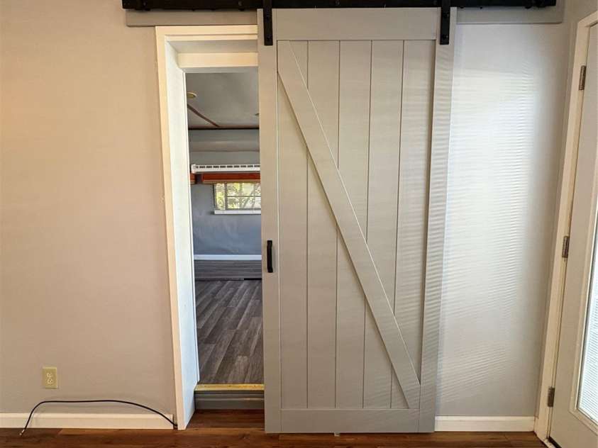 333 Mount View Lane, New London, NC 28127.  MLS# CAR4269938, YatesRealty ID 19081. 