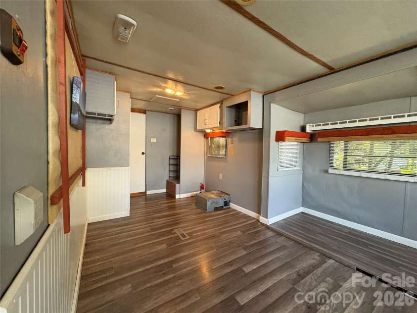 333 Mount View Lane, New London, NC 28127.  MLS# CAR4269938, YatesRealty ID 19081. 