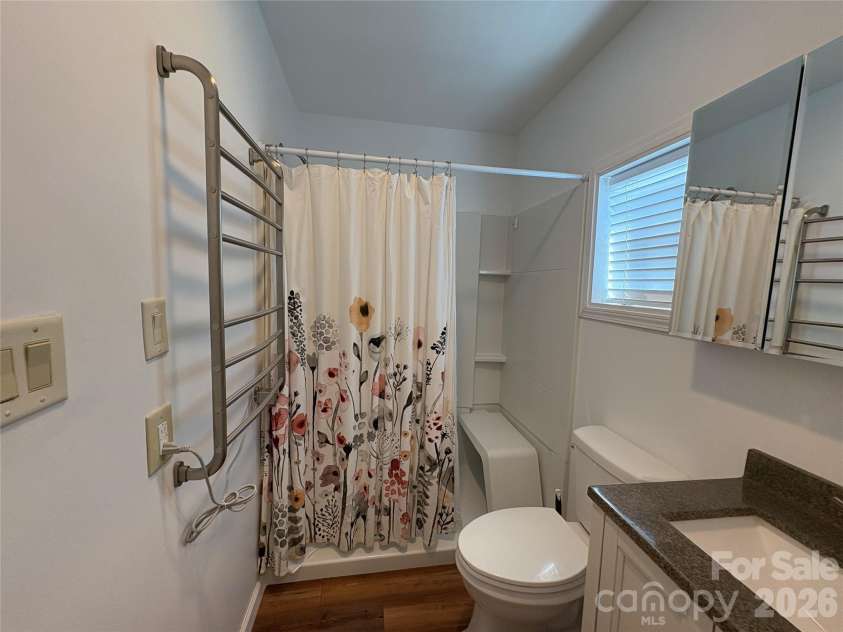 333 Mount View Lane, New London, NC 28127.  MLS# CAR4269938, YatesRealty ID 19081. Full bathroom in addition. Towel warmer