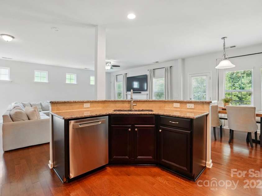 78114 Rillstone Drive, Lancaster, SC 29720.  MLS# CAR4269499, YatesRealty ID 19083. 