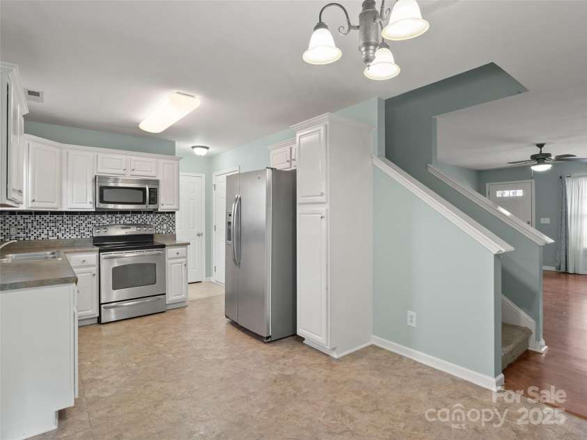 24 Torrington Avenue, Fletcher, NC 28732.  MLS# CAR4320857, YatesRealty ID 19084. 