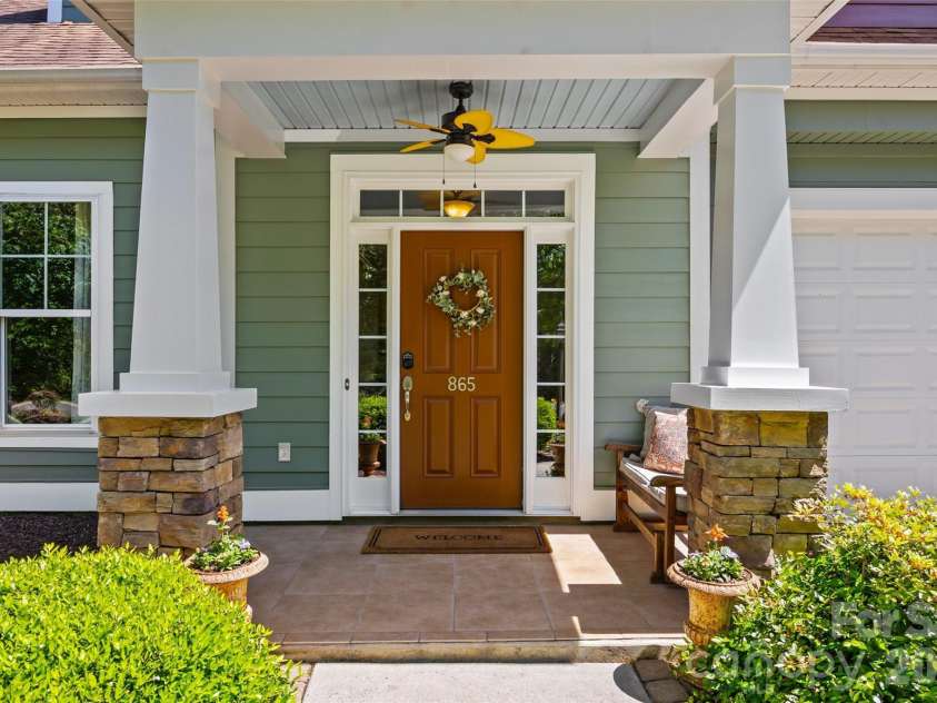 865 Ryans Place, Fort Mill, SC 29715.  MLS# CAR4375946, YatesRealty ID 19084. 