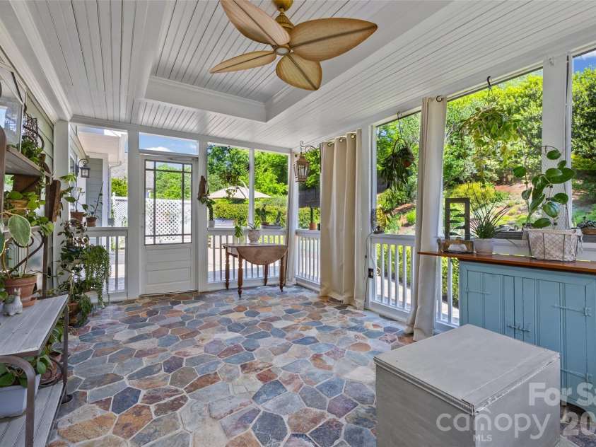 865 Ryans Place, Fort Mill, SC 29715.  MLS# CAR4375946, YatesRealty ID 19084. 