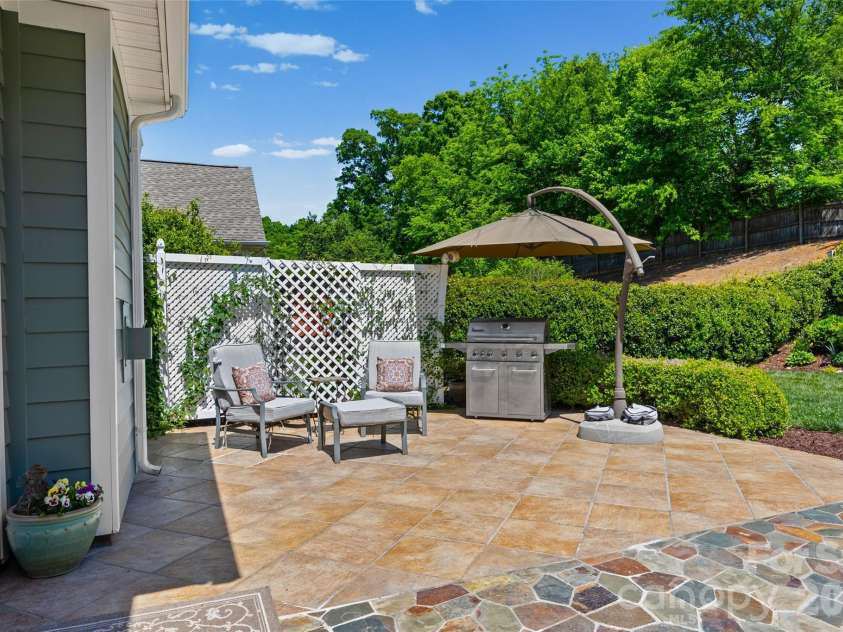 865 Ryans Place, Fort Mill, SC 29715.  MLS# CAR4375946, YatesRealty ID 19084. 