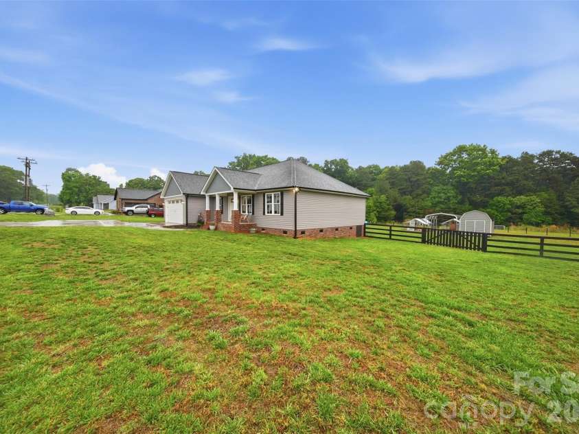 2343 Shoal Road, Crouse, NC 28033.  MLS# CAR4375668, YatesRealty ID 19086. 