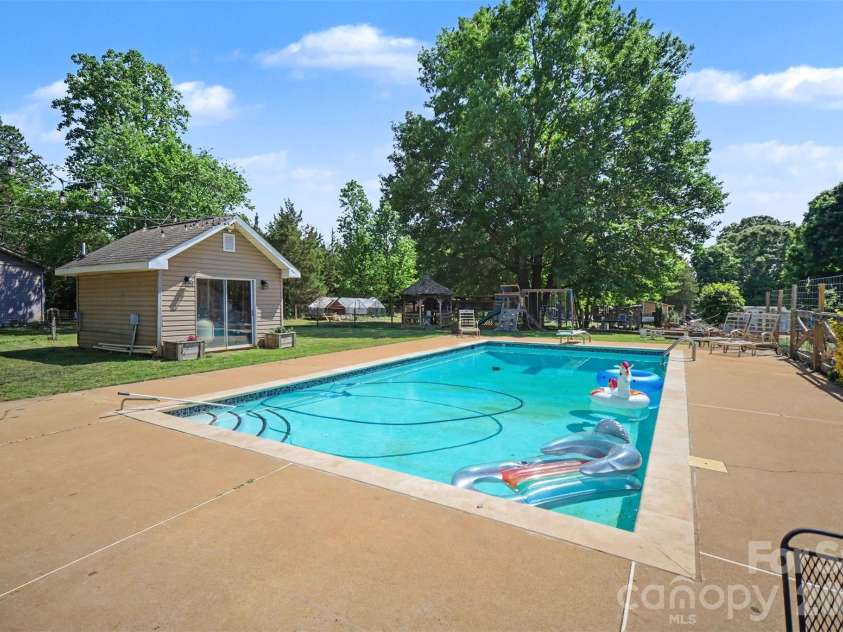5226 Old Plank Road, Iron Station, NC 28080.  MLS# CAR4365700, YatesRealty ID 19087. 