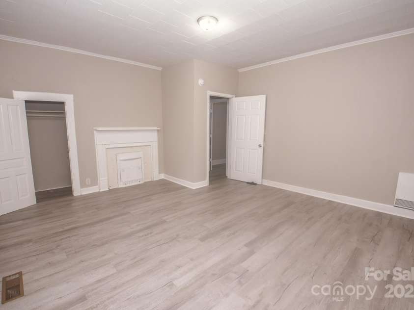 707 Phifer Street, Monroe, NC 28110.  MLS# CAR4270340, YatesRealty ID 19087. 