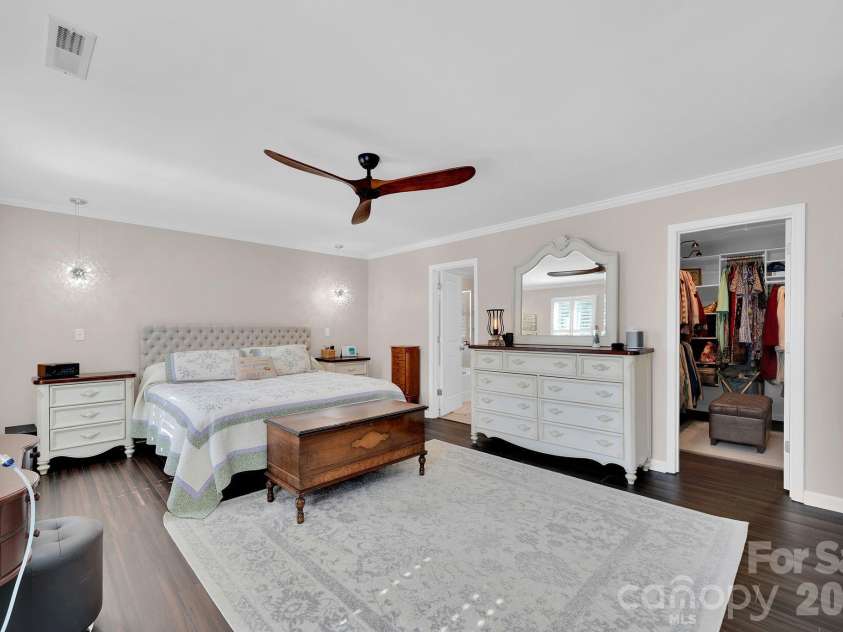 6129 Hawk View Road, Waxhaw, NC 28173.  MLS# CAR4359758, YatesRealty ID 19088. 