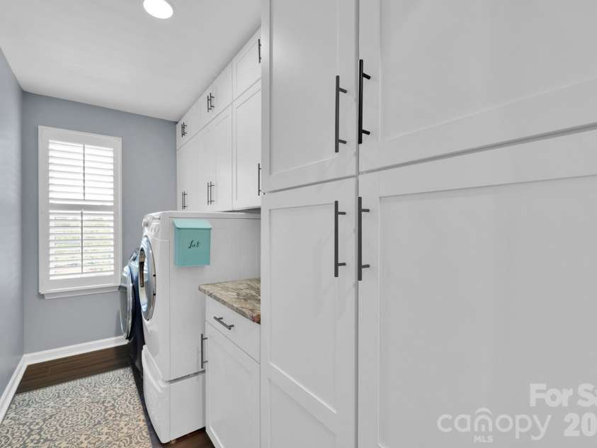 6129 Hawk View Road, Waxhaw, NC 28173.  MLS# CAR4359758, YatesRealty ID 19088. 
