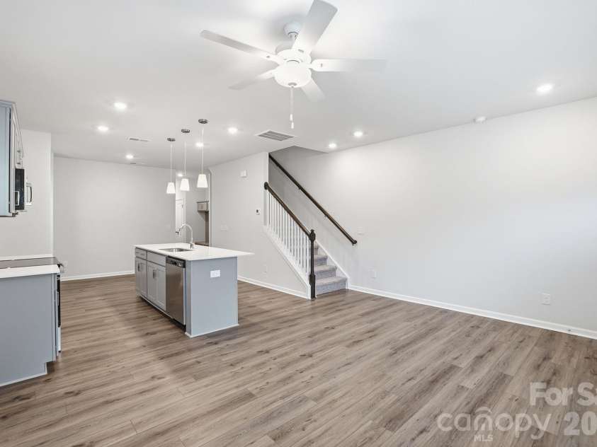 5853 Tuckaseegee Road, Charlotte, NC 28208.  MLS# CAR4401593, YatesRealty ID 1909. 