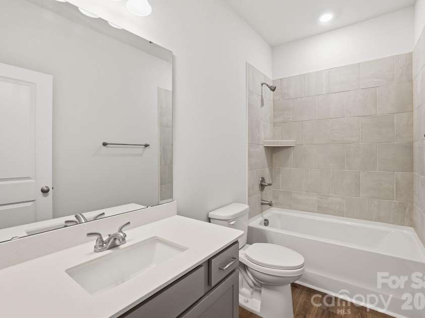 5853 Tuckaseegee Road, Charlotte, NC 28208.  MLS# CAR4401593, YatesRealty ID 1909. Guest Bath